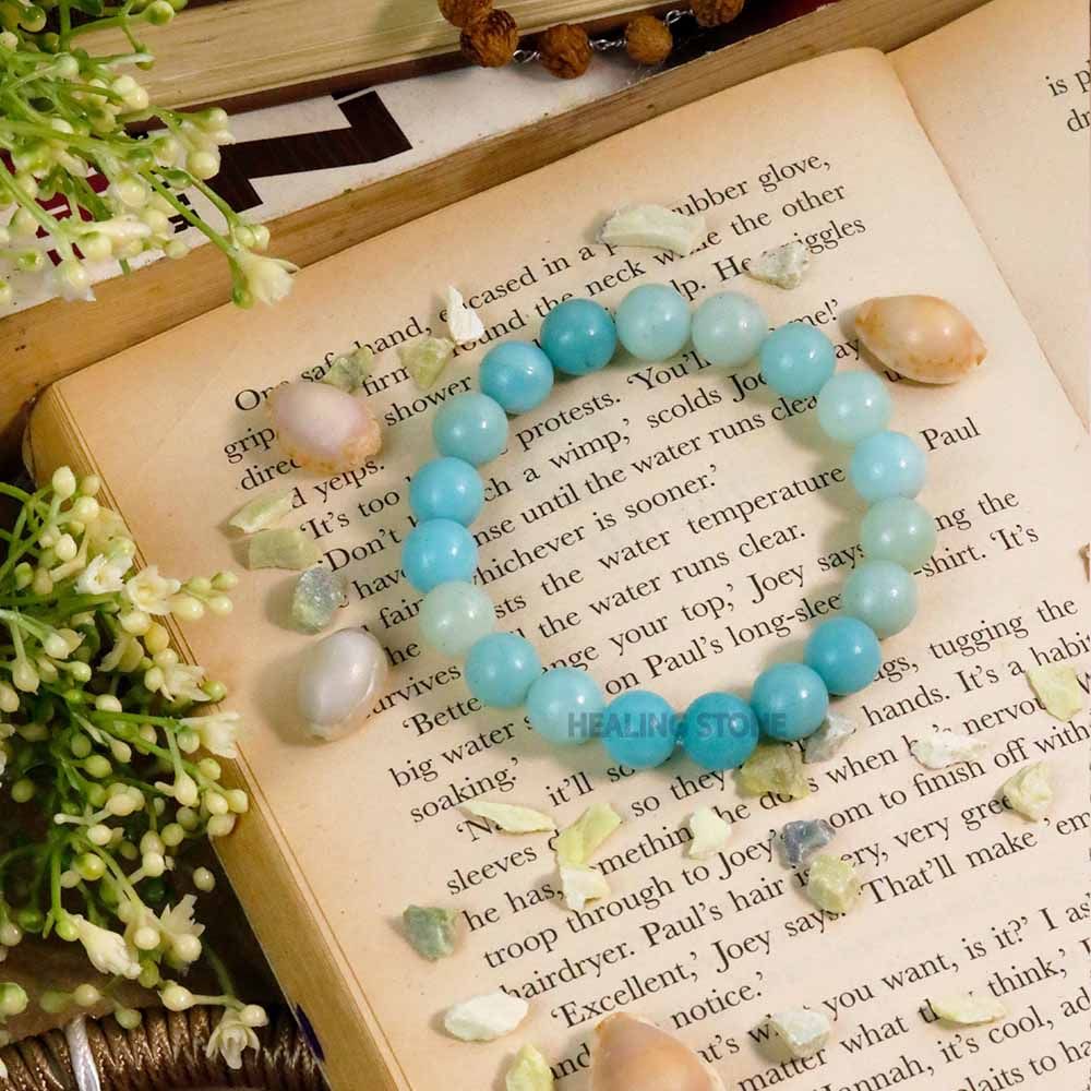 7 Stylish Ways To Wear Your Amazonite Bracelet