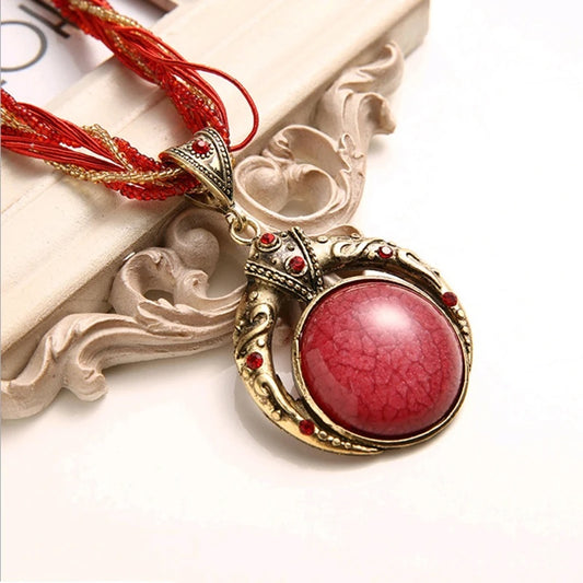 Red Boho Necklace for Women - Vintage Crystal Bead Pendant Necklace